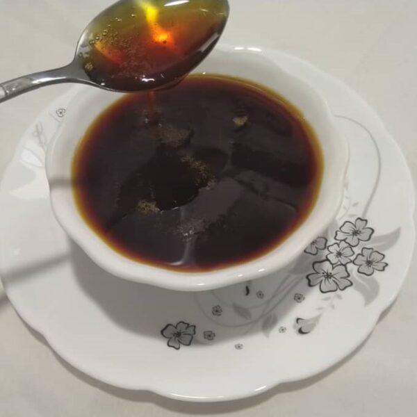 چهار شیره (توت و خرما و انگور و انجیر)